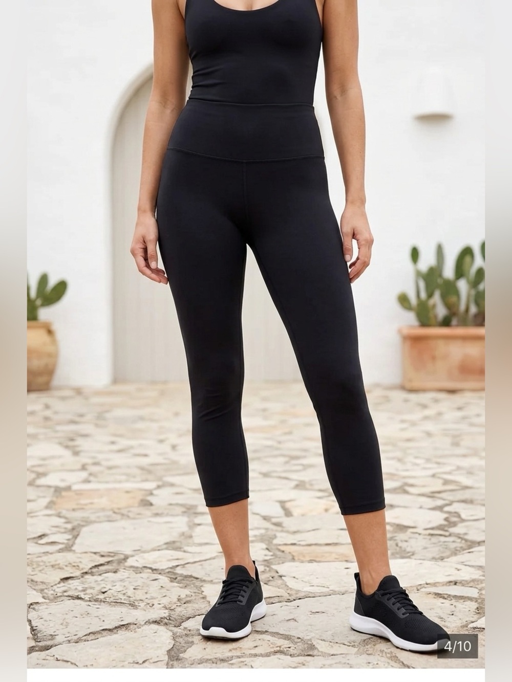 Yogalicious Workout Pants - Size Small